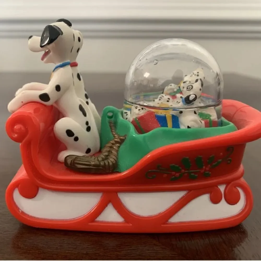 Vintage 1996 McDonalds Disney 101 Dalmatians Sledding Snow Dome  Globe With Box